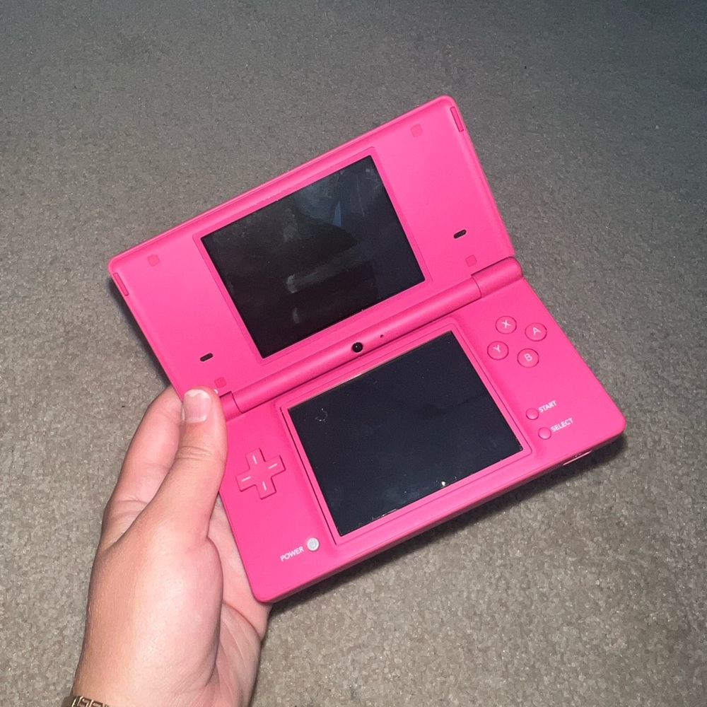 Pink Nintendo DS
